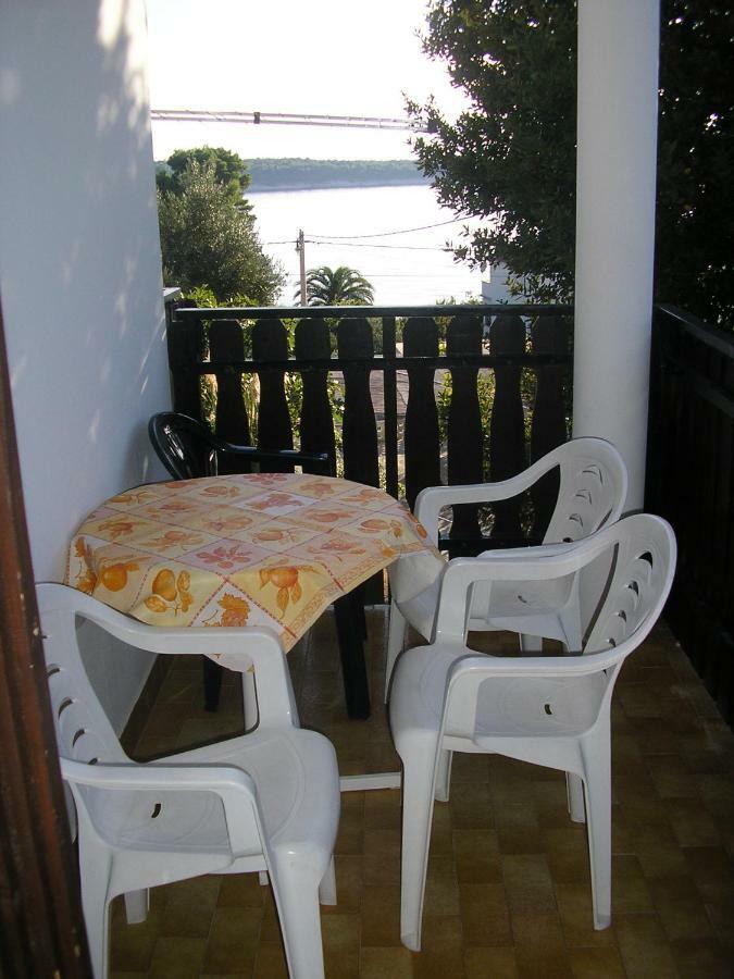 Apartmani Tariba Banjol Zewnętrze zdjęcie